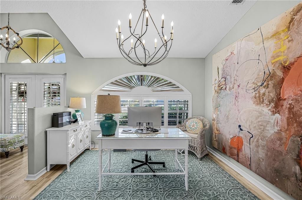 Image 15 of property listing at 2815 SW 37th TER, Cape Coral, FL 33914