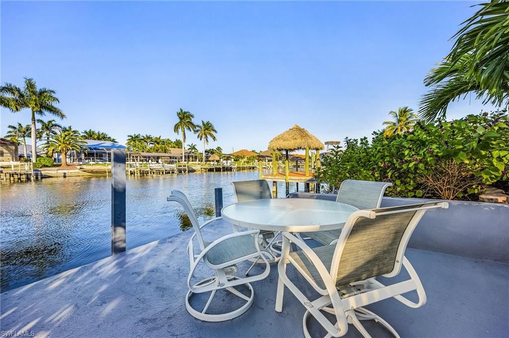 Image 38 of property listing at 2815 SW 37th TER, Cape Coral, FL 33914