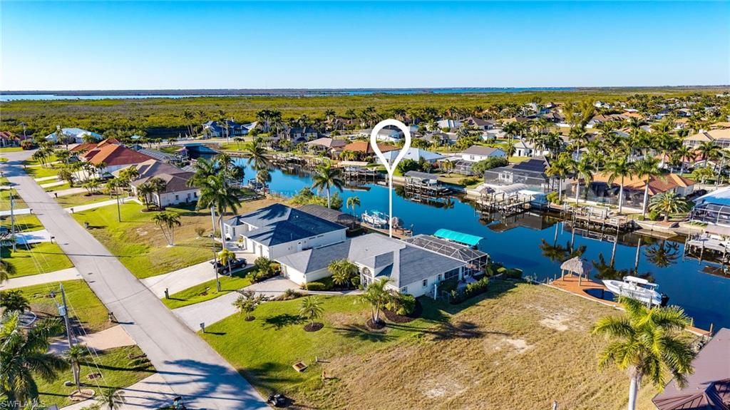 Image 40 of property listing at 2815 SW 37th TER, Cape Coral, FL 33914