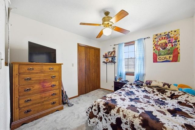 15116 Chestnut Street, Basehor, KS 66007