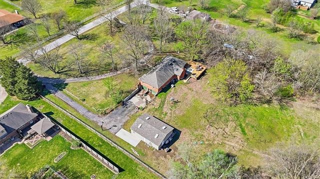 15116 Chestnut Street, Basehor, KS 66007