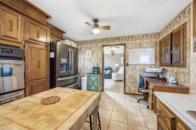 15116 Chestnut Street, Basehor, KS 66007