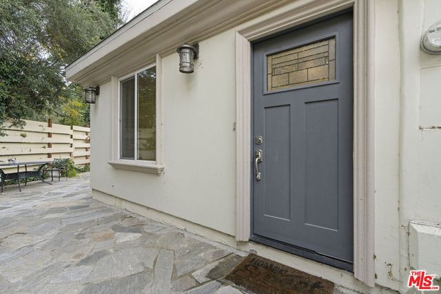 4112 Old Topanga Canyon Road UNIT B, Calabasas, CA 91302