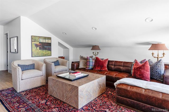 255 Jackson Street, Denver, CO 80206