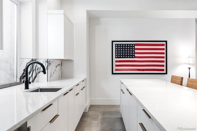 255 Jackson Street, Denver, CO 80206