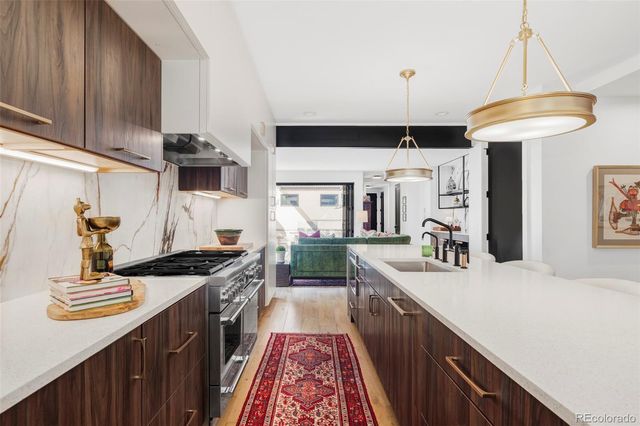 255 Jackson Street, Denver, CO 80206