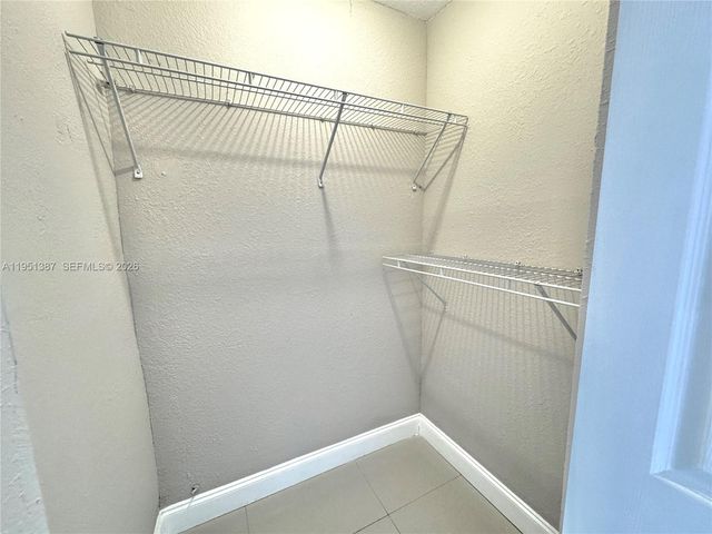 3840 SW 52nd Ave 3840, Pembroke Park, FL 33023