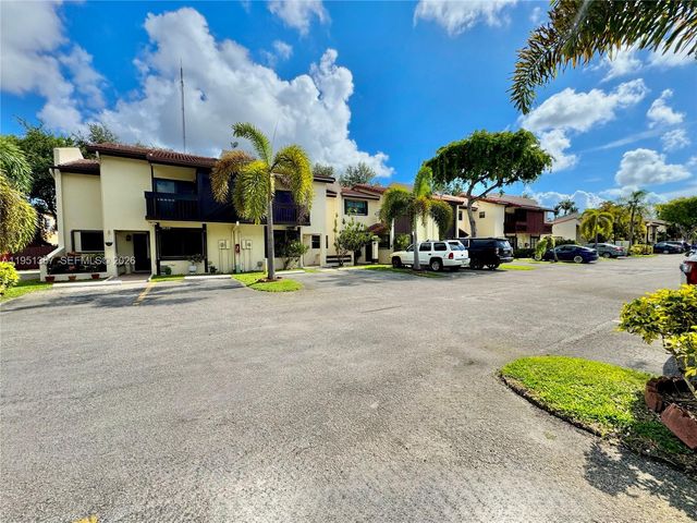 3840 SW 52nd Ave 3840, Pembroke Park, FL 33023