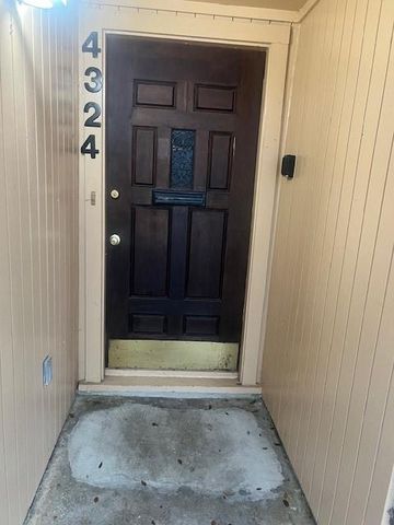 4324 Goulburn Drive, Houston, TX 77045