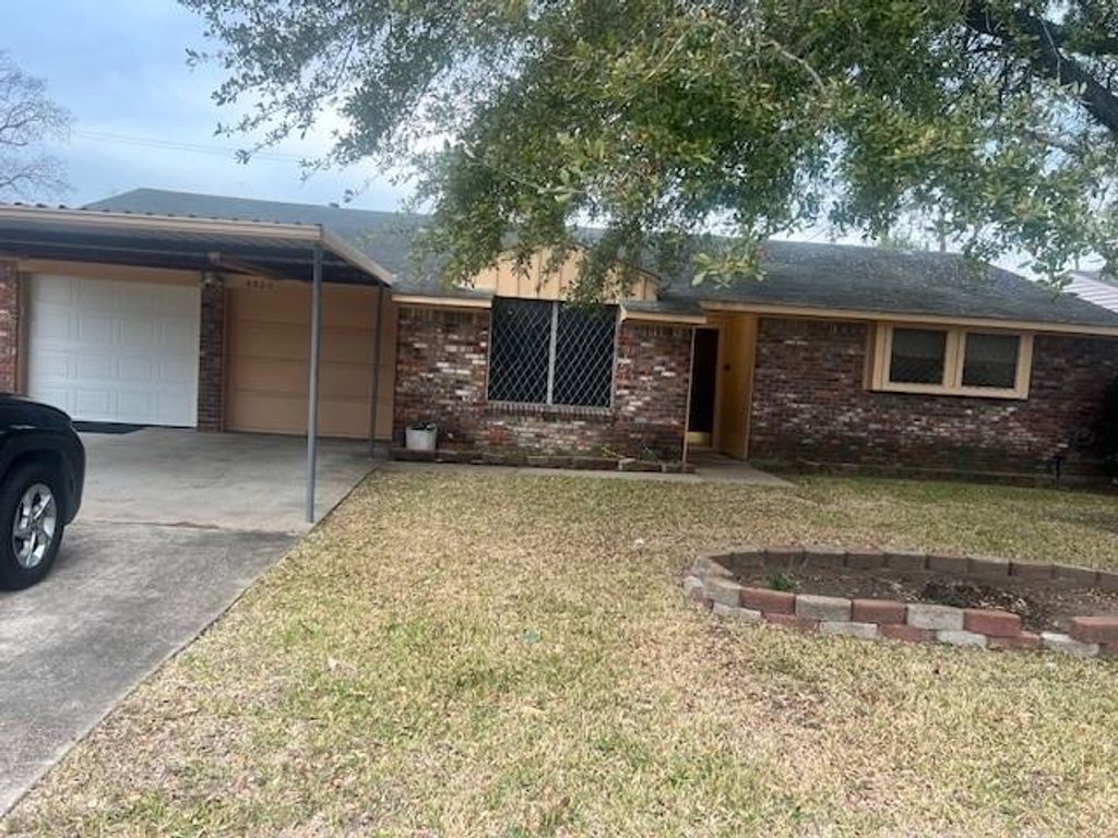 4324 Goulburn Drive, Houston, TX 77045