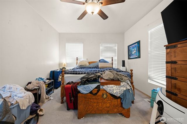 1202 5th Street, Anacortes, WA 98221