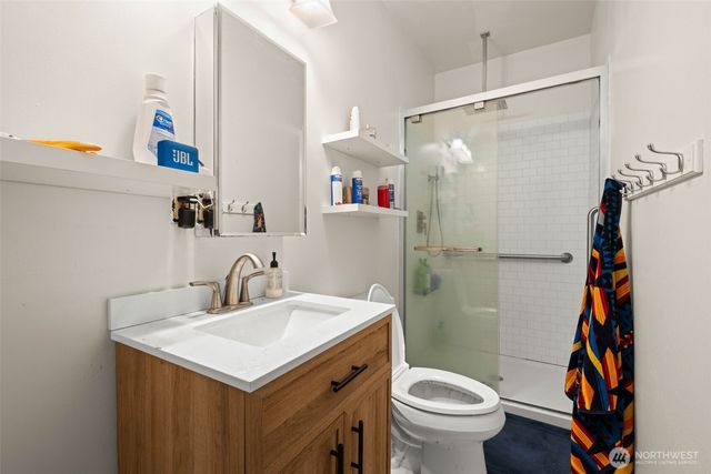 1202 5th Street, Anacortes, WA 98221