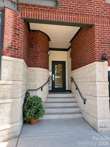 115 E Park Avenue 201, Charlotte, NC 28203