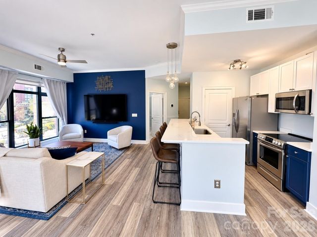 115 E Park Avenue 201, Charlotte, NC 28203