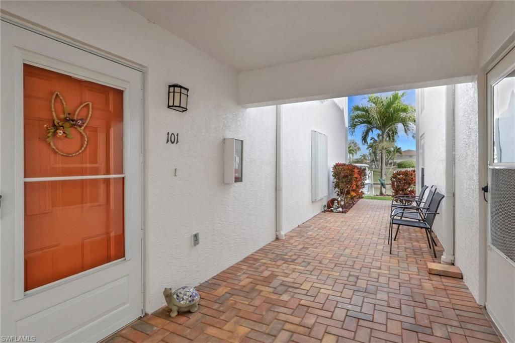 1018 SE 38th ST 101, CAPE CORAL, FL 33904 — photo 2
