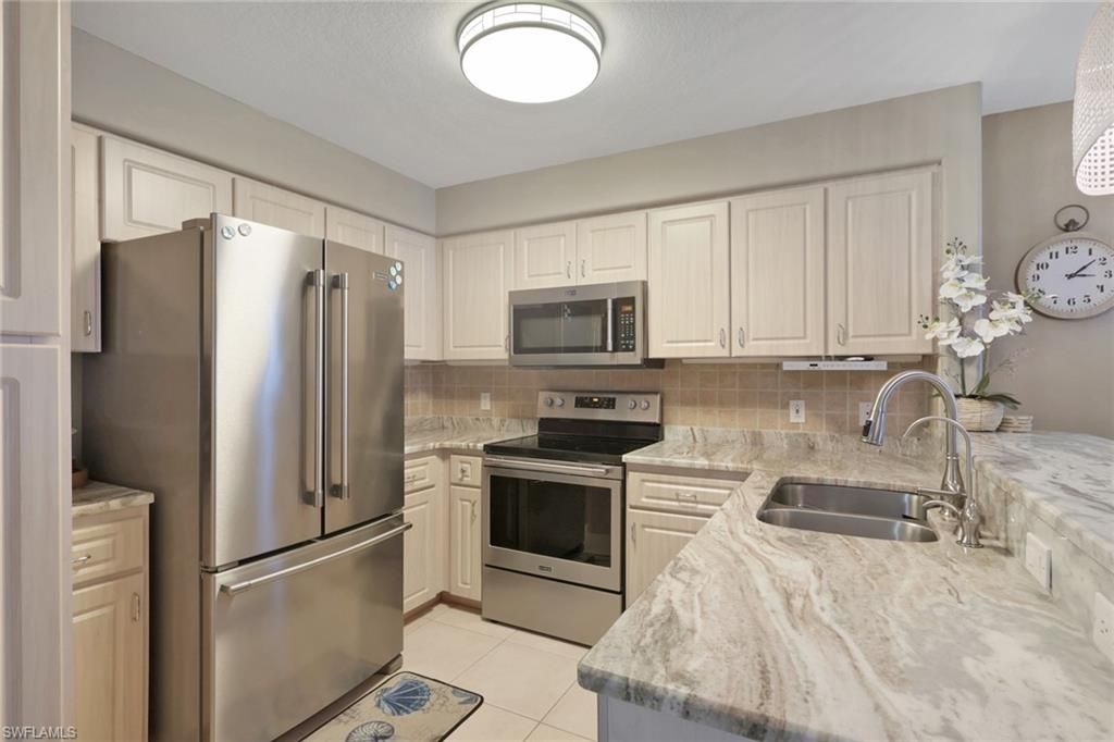 1018 SE 38th ST 101, CAPE CORAL, FL 33904 — photo 5