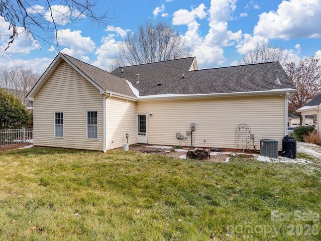 13515 Glenwyck Lane, Huntersville, NC 28078