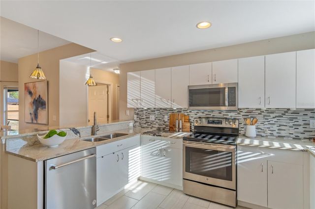 2206 MISTLETO LANE, North Port, FL 34286