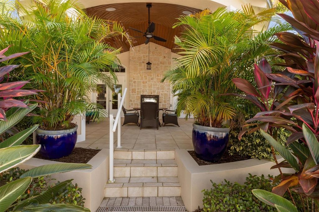 Image 55 of property listing at 10300 TARPON LANDINGS TERRACE 4, Placida, FL 33946