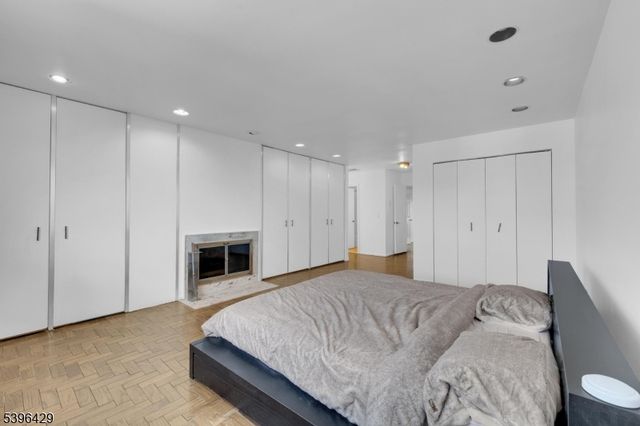 57 Musano Ct, West Orange Twp., NJ 07052