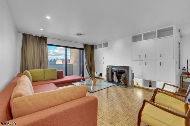 57 Musano Ct, West Orange Twp., NJ 07052