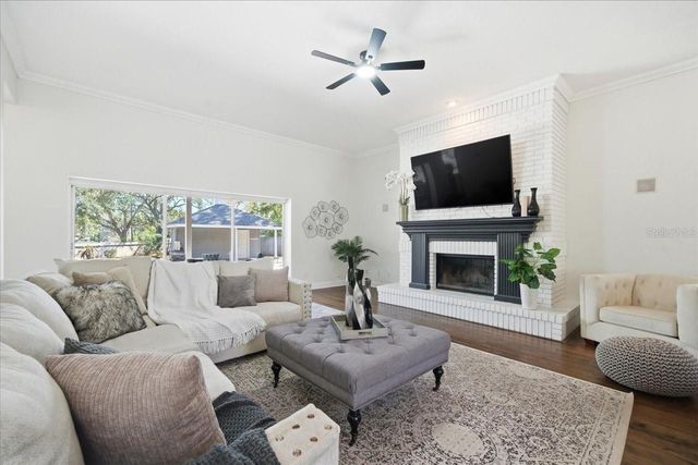 3049 GEIGER COURT, Clearwater, FL 33761