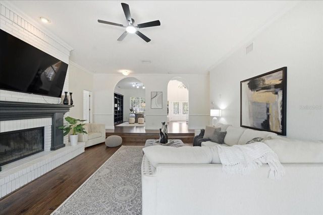 3049 GEIGER COURT, Clearwater, FL 33761