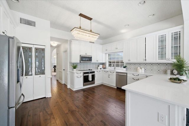 3049 GEIGER COURT, Clearwater, FL 33761