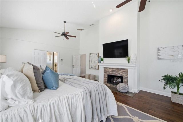 3049 GEIGER COURT, Clearwater, FL 33761