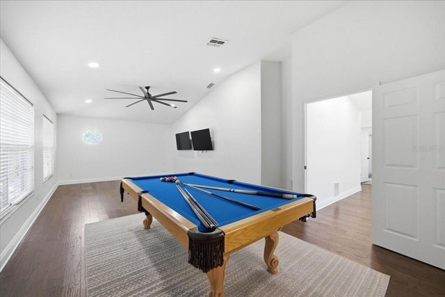 3049 GEIGER COURT, Clearwater, FL 33761