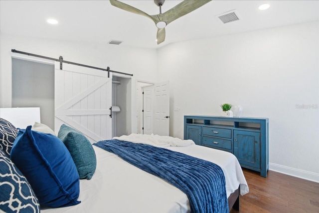 3049 GEIGER COURT, Clearwater, FL 33761