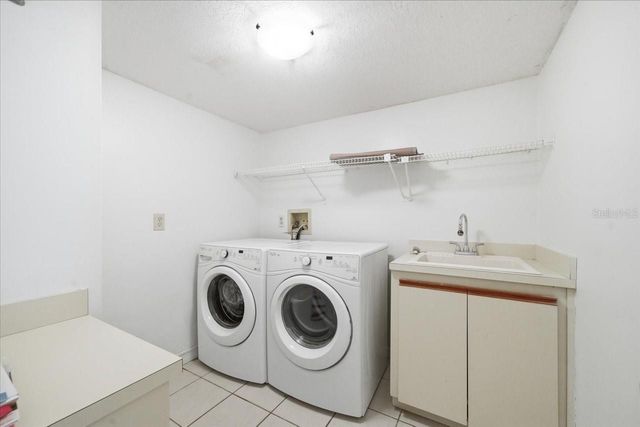 3049 GEIGER COURT, Clearwater, FL 33761