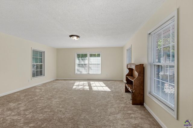 108 Chantilly Drive, Warner Robins, GA 31088