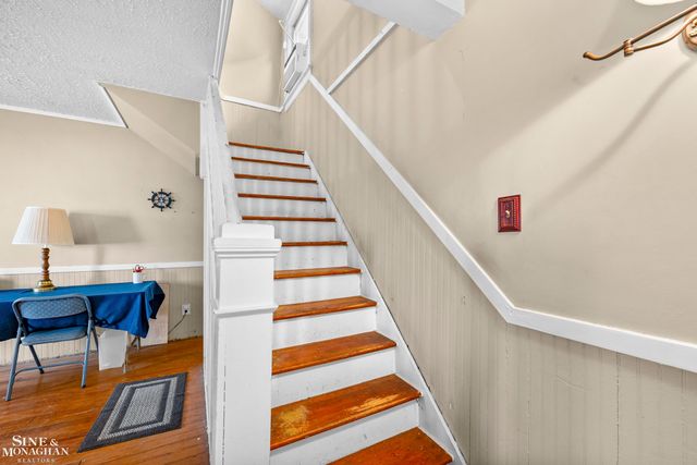 34590 Jefferson Avenue, Harrison Twp, MI 48045