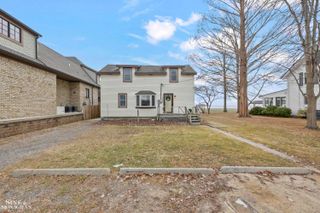 34590 Jefferson Avenue, Harrison Twp, MI 48045