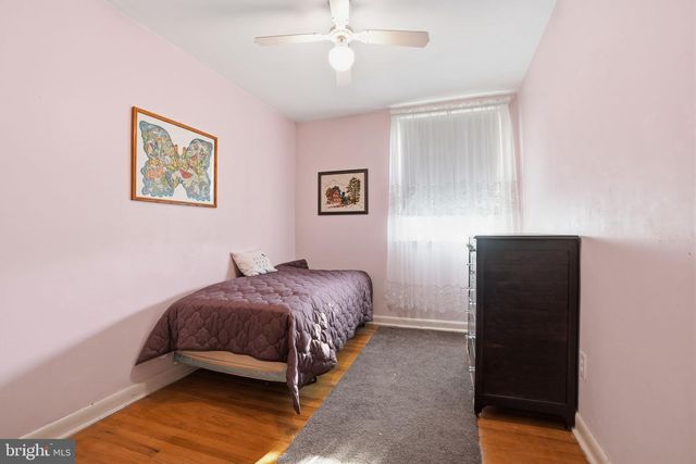 2000 TOMLINSON RD, Philadelphia, PA 19116