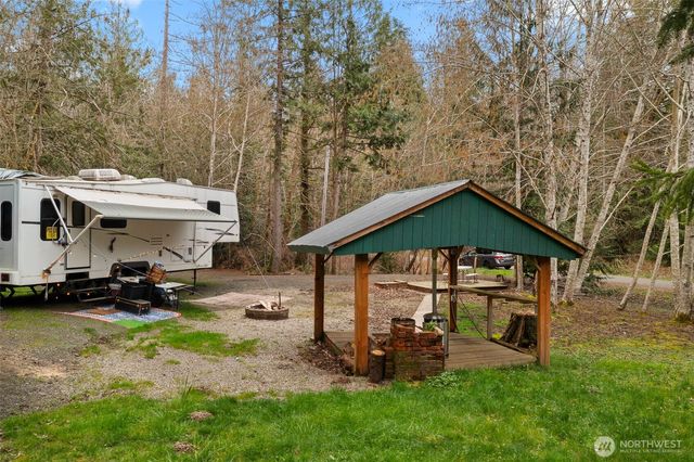 170 E Lakeshore Drive E, Shelton, WA 98524