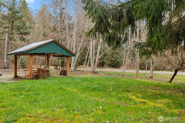 170 E Lakeshore Drive E, Shelton, WA 98524