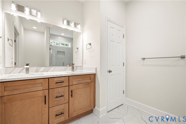 831 Green Ridge Dr, Richmond, VA 23224