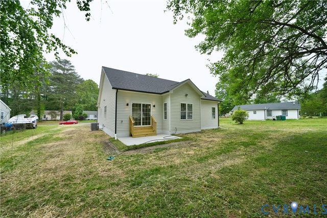 831 Green Ridge Dr, Richmond, VA 23224