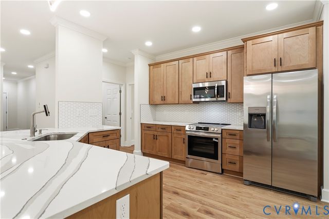 831 Green Ridge Dr, Richmond, VA 23224