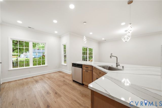 831 Green Ridge Dr, Richmond, VA 23224
