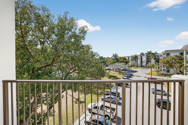 1000 River Reach Drive 406, Fort Lauderdale, FL 33315