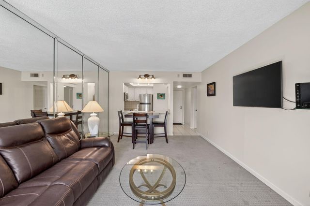 1000 River Reach Drive 406, Fort Lauderdale, FL 33315