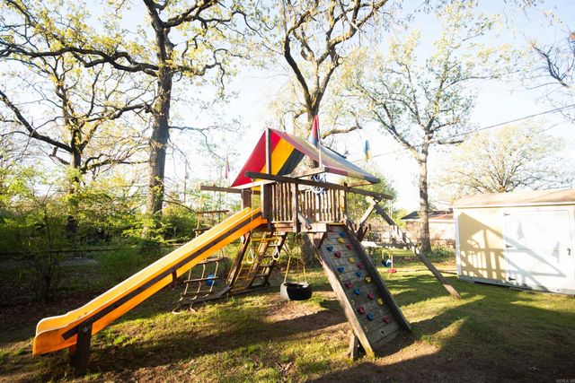 3 La Vista Drive, North Little Rock, AR 72200