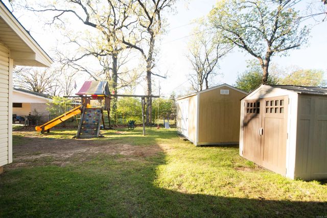 3 La Vista Drive, North Little Rock, AR 72200