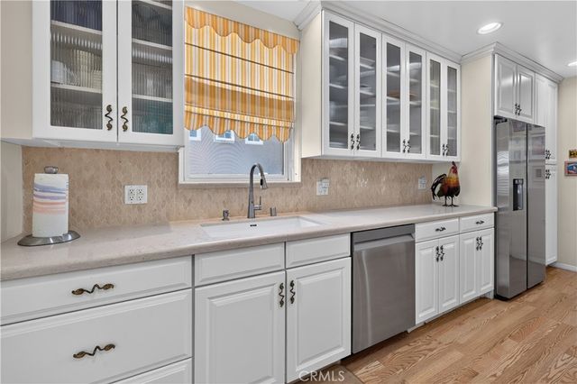 1426 N Buena Vista, Burbank, CA 91505