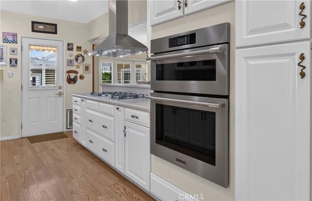 1426 N Buena Vista, Burbank, CA 91505