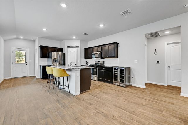 3032 Maryanne LN, Pflugerville, TX 78660