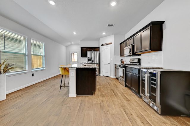 3032 Maryanne LN, Pflugerville, TX 78660